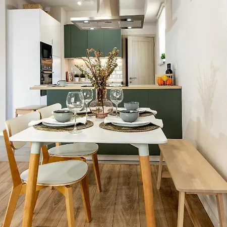 Wanderer Center Apartment