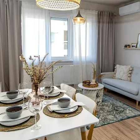 Wanderer Center Apartment *