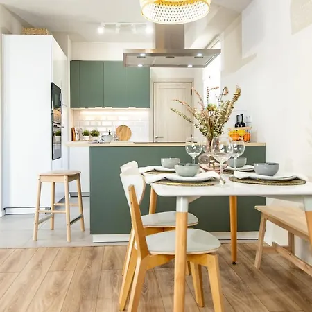 Wanderer Center Apartment Debrecen