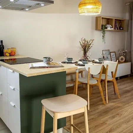 Wanderer Center Apartment *
